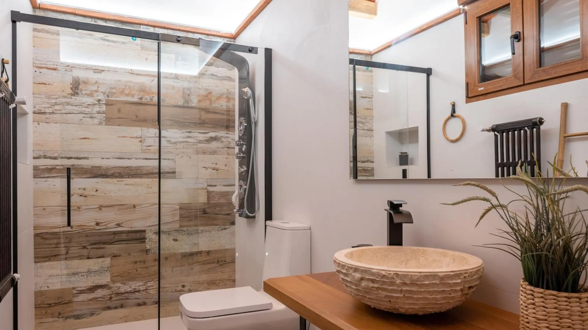 Holiday home Escapada Refrescante Con Jacuzzi, Barbacoa Y Chimenea Alfacar Spain